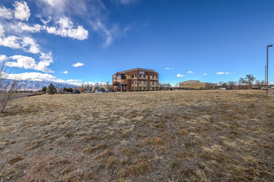 More Photos Of 5110 Edison Ave, Colorado Springs Office For Lease
