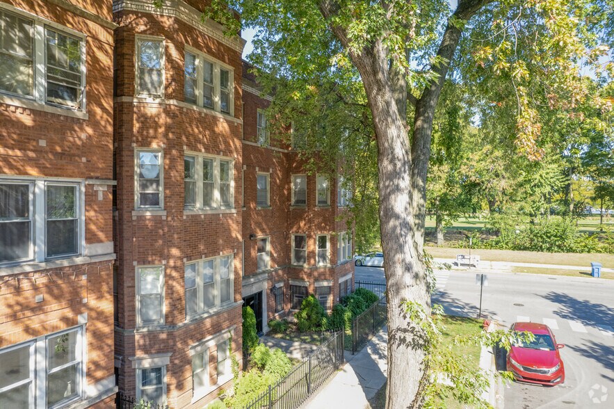 More Photos Of 6700 S Clyde Ave, Chicago Apartments For Sale
