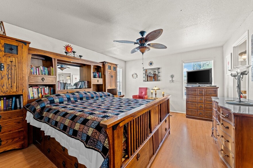 More Photos Of 70932 Highway 60, Wenden General Retail For Sale