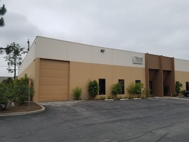 More Photos Of 17929 Adria Maru Ln, Carson Service For Lease