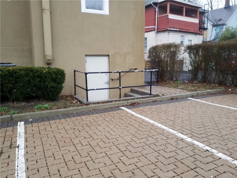 More Photos Of 2 N Route 9W, West Haverstraw Storefront Retail Office For Sale