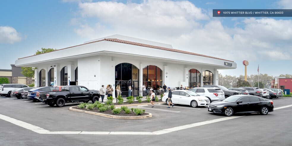 Primary Photo Of 15175 Whittier Blvd, Whittier Bank For Lease