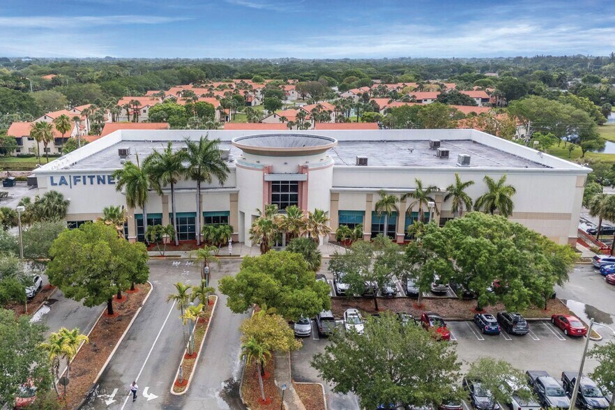Primary Photo Of 2290 N Congress Ave, Boynton Beach Health Club For Sale