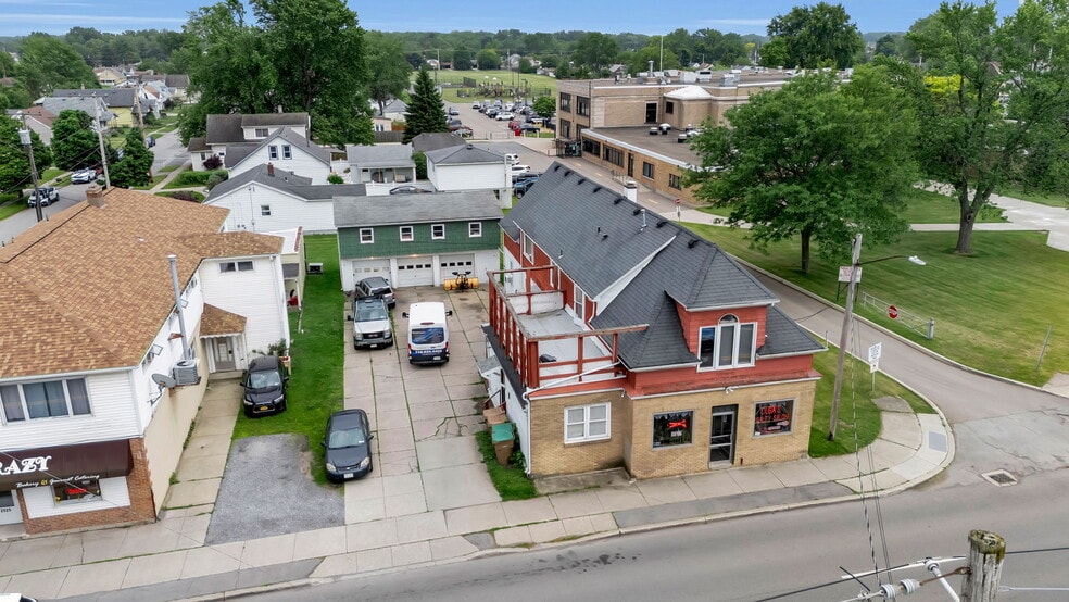 More Photos Of 2519 William St, Buffalo General Retail For Sale