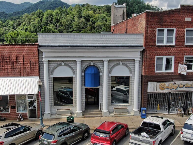 Primary Photo Of 624 W Main St, Sylva Bank For Sale