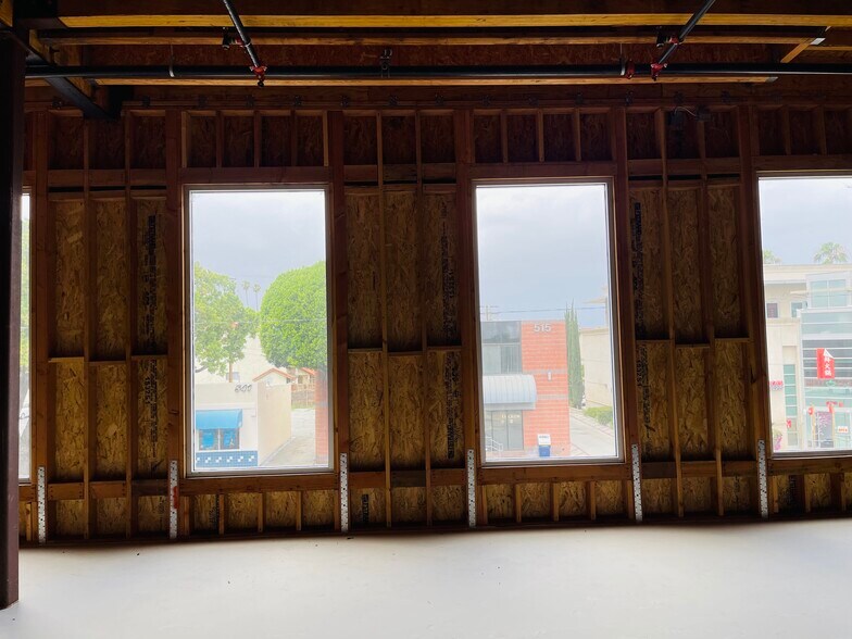 More Photos Of 550 W Garvey Ave, Monterey Park General Retail For Lease