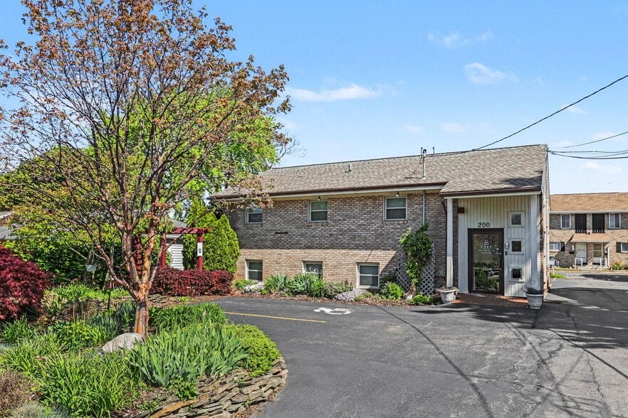 Primary Photo Of 200 Westfall Rd, Rochester Office For Sale