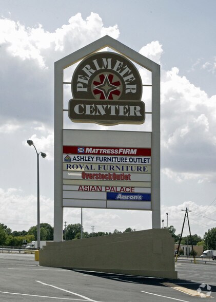 More Photos Of 5240 Summer Ave, Memphis Restaurant For Lease