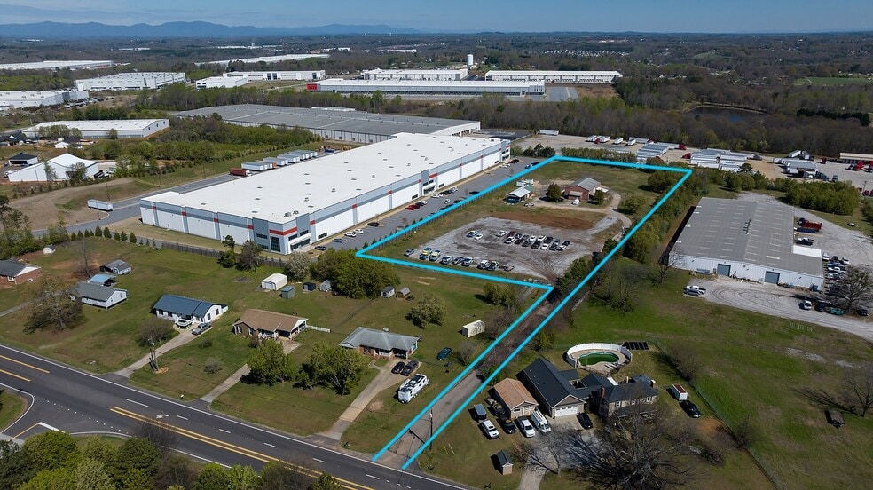 Primary Photo Of 321 Claude Collins Rd, Greer Contractor Storage Yard For Sale