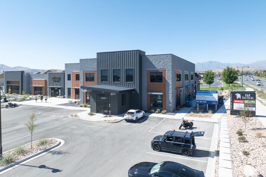 More Photos Of , Saratoga Springs General Retail For Sale