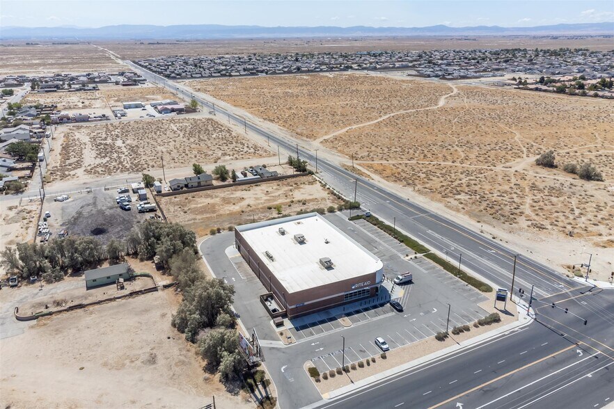 More Photos Of 2938 W Rosamond Blvd, Rosamond Drugstore For Sale