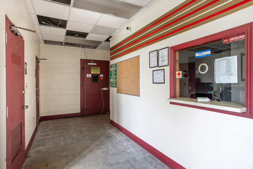 More Photos Of 102 N Midway Rd, Cordele Refrigeration Cold Storage For Sale