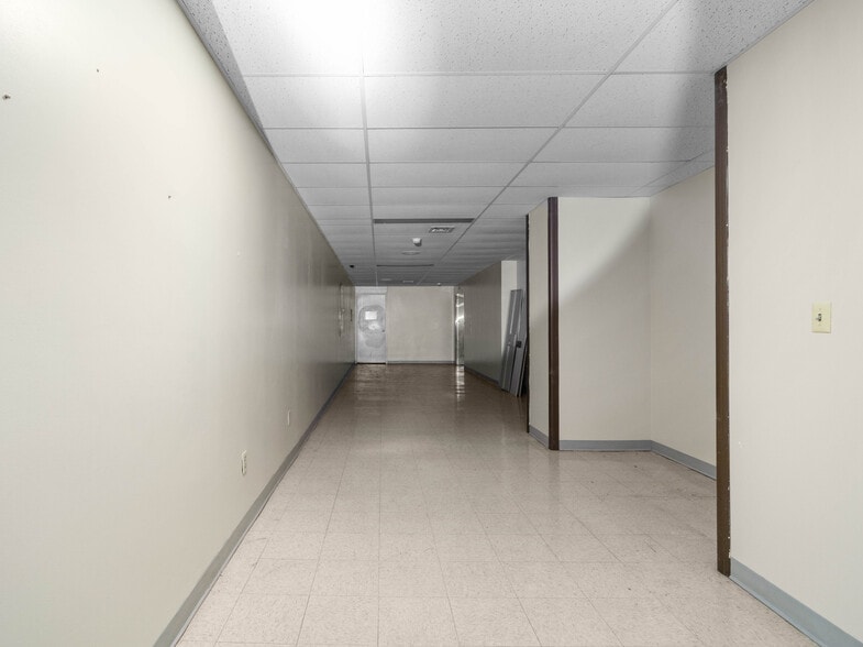 More Photos Of 94 Hospital St, Ridgway Specialty For Sale
