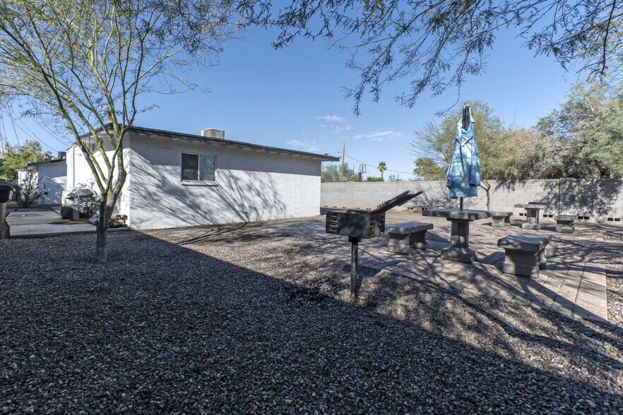 More Photos Of 1713 N 31st Pl, Phoenix Apartments For Sale