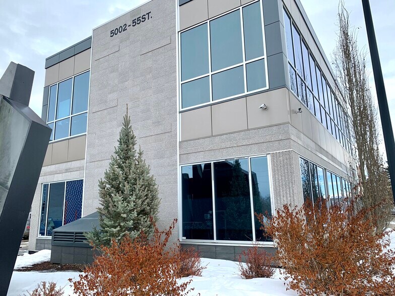 More Photos Of 5002 55th St, Red Deer Office For Lease