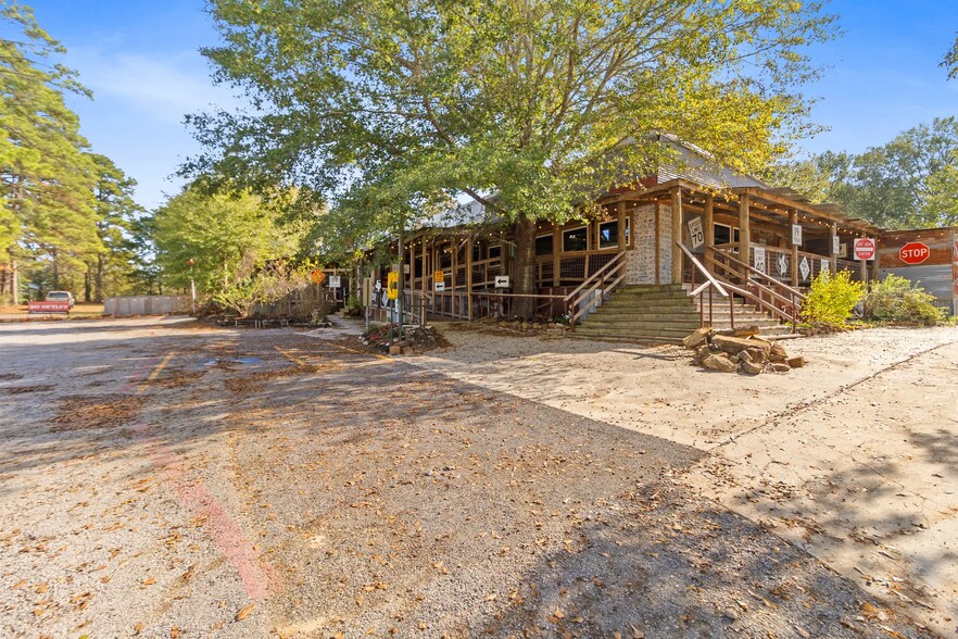 More Photos Of 1399 FM 1791 Rd, Huntsville Restaurant For Sale