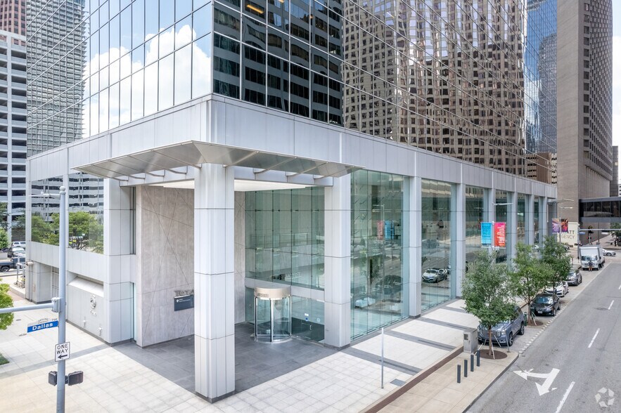 More Photos Of 1201 Louisiana St, Houston Office For Lease