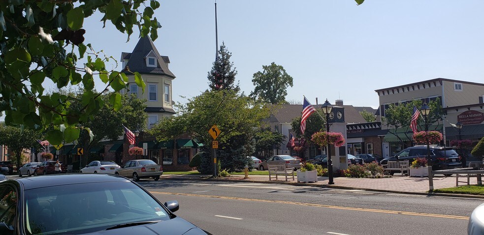 More Photos Of 193-199 Broadway, Amityville, NY 11701, USA Broadway, Amityville Medical For Sale