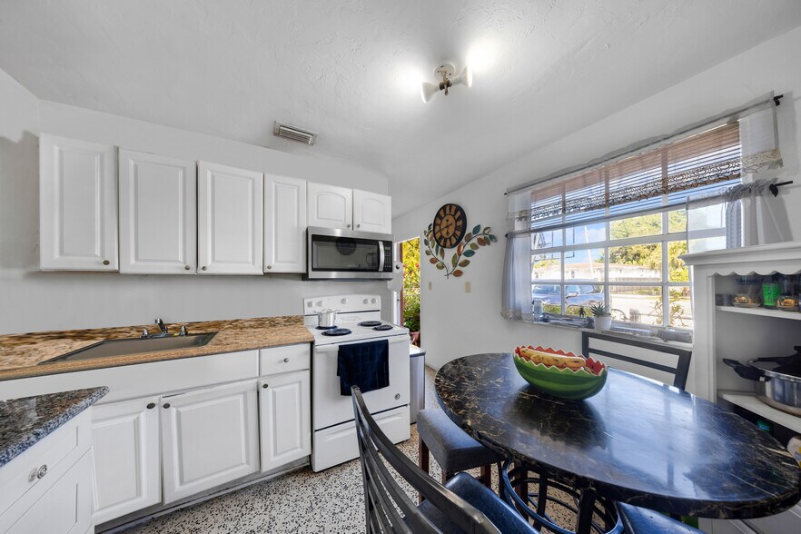 More Photos Of 3126 NW 28th St, Miami Apartments For Sale