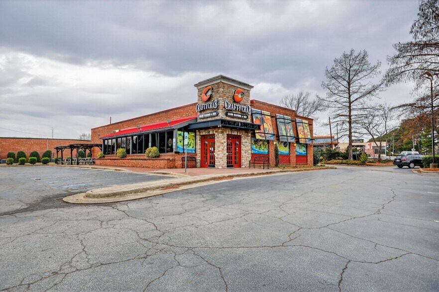 Primary Photo Of 3625 Hillsborough St, Raleigh Restaurant For Lease