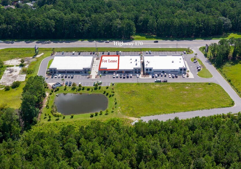 More Photos Of 48 Terrace Dr, Ridgeland Storefront Retail Office For Lease