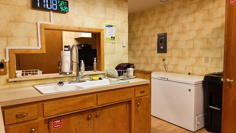 More Photos Of 2651 Hamline Ave N, Roseville Religious Facility For Sale