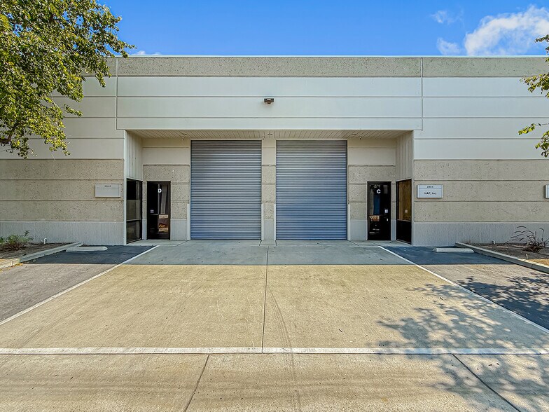 More Photos Of 2364 E Sturgis Rd, Oxnard Warehouse For Sale