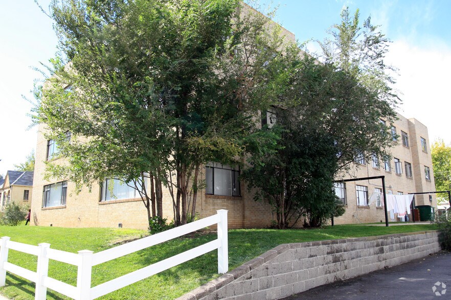 More Photos Of 1475 Cherry St, Denver Apartments For Sale
