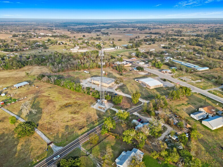 More Photos Of 9360 Osr, Midway Specialty For Lease