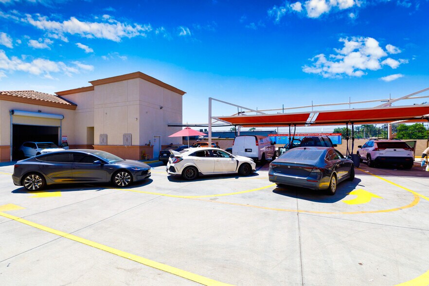 More Photos Of 1027 N Hacienda Blvd, La Puente Carwash For Lease