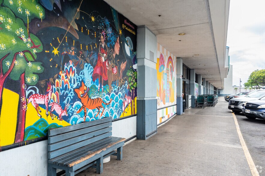 More Photos Of 1505 Dillingham Blvd, Honolulu General Retail For Lease