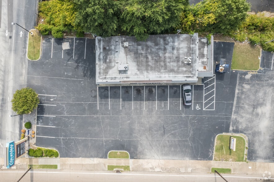 More Photos Of 5107 Summer Ave, Memphis Freestanding For Lease