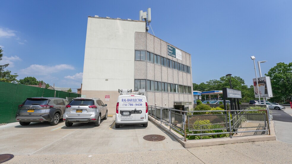 More Photos Of 5847 Francis Lewis Blvd, Oakland Gardens Medical For Sale