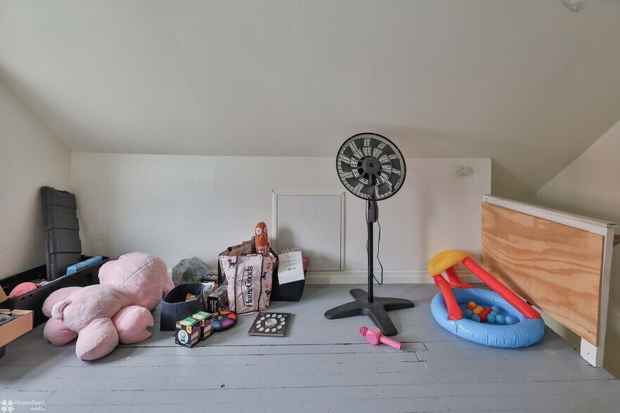 More Photos Of 304 E Kline Ave, Lansford Multifamily For Sale