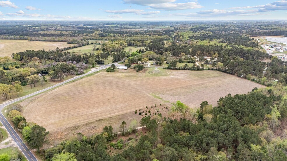 More Photos Of 2641 NC-71, Maxton Land For Sale