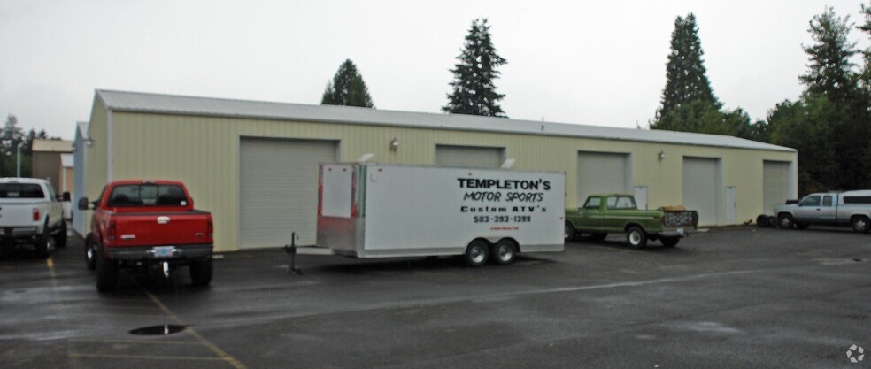 More Photos Of 1251-1259 Candlewood Ave NE, Salem Unknown For Lease