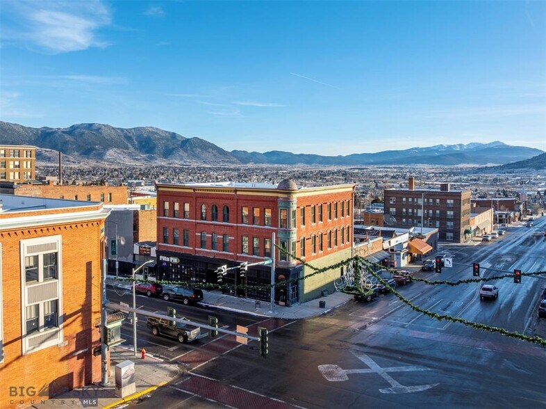 Primary Photo Of 140 W Park St, Butte Apartments For Sale