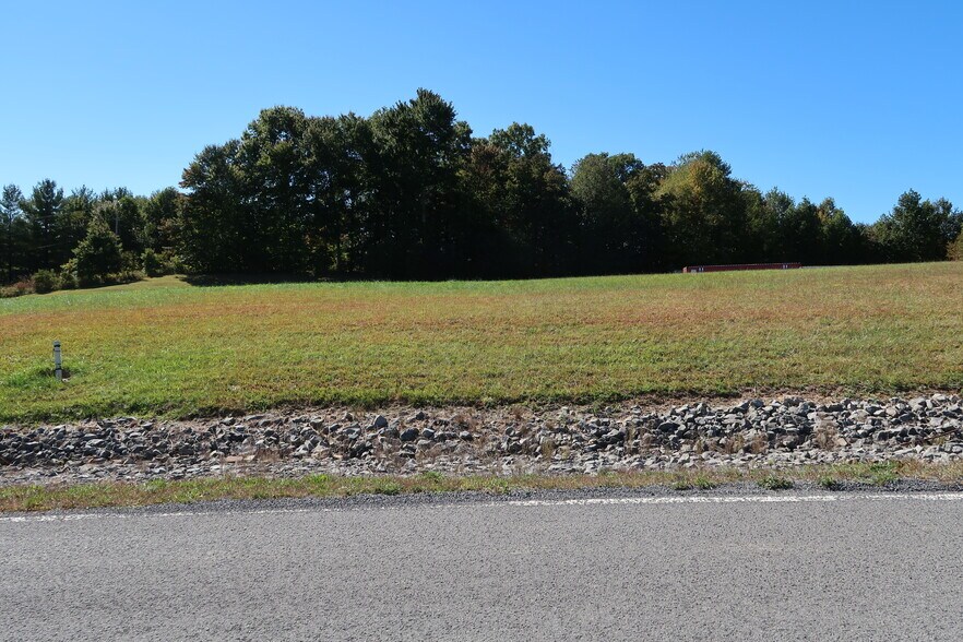 More Photos Of 2045 Winners Dr, Pleasant Valley Land For Sale