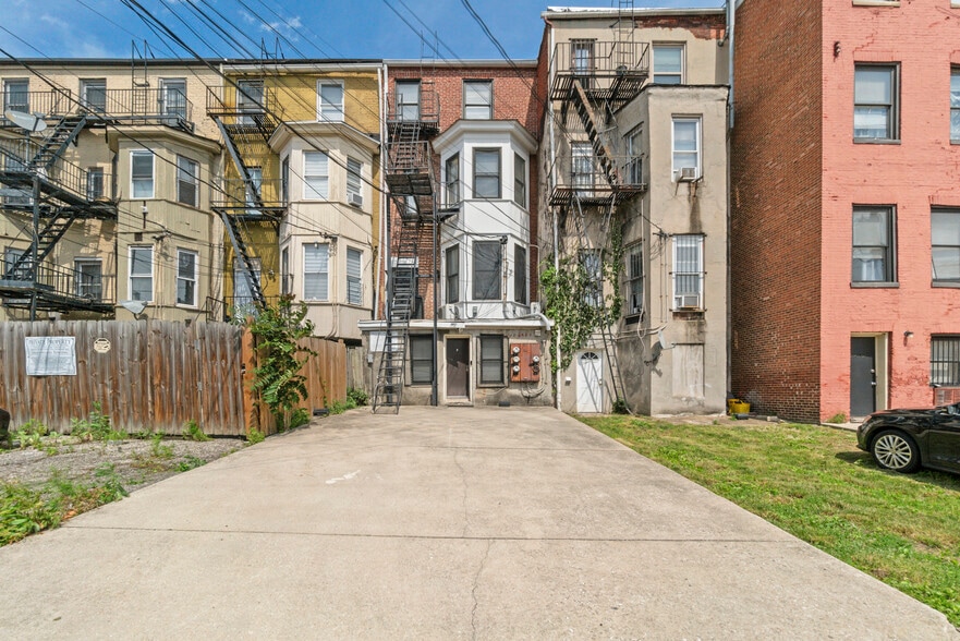 More Photos Of 1816 Saint Paul St, Baltimore Multifamily For Sale