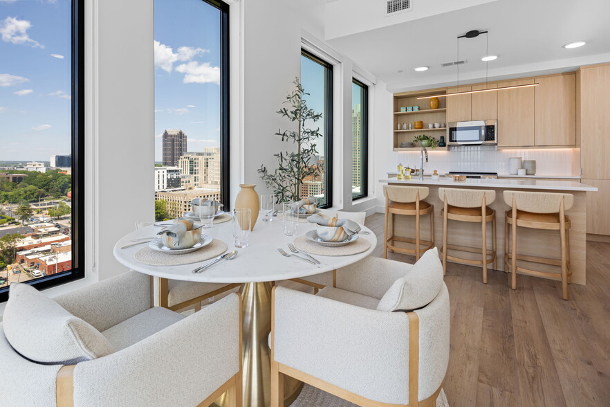 More Photos Of 319 W Lenoir St, Raleigh Apartments For Lease