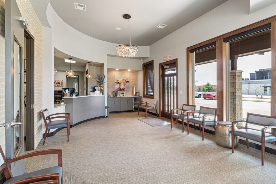 More Photos Of 4528 Mills Park Cir, College Station Office For Sale