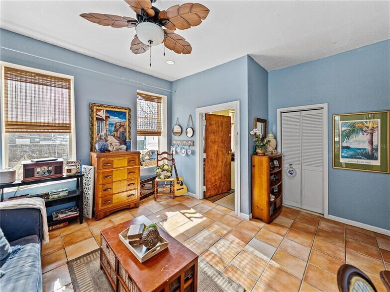 More Photos Of 135 S Central Ave, Bartow Storefront Retail Residential For Sale