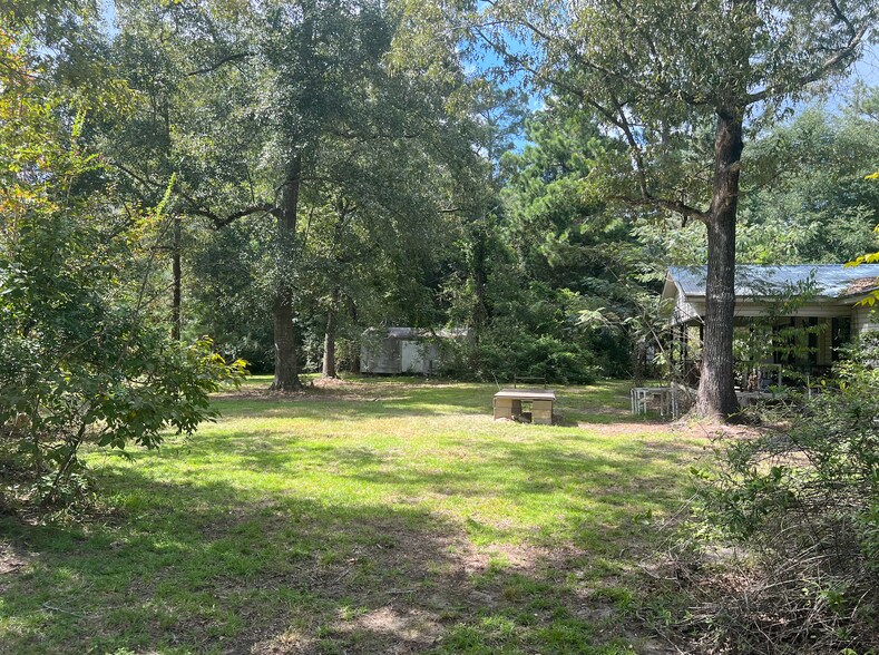 More Photos Of 895 US-80 Hwy, Bloomingdale Land For Sale
