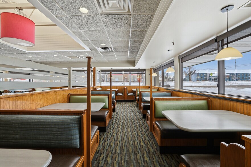 More Photos Of 143 Division St, Stevens Point Restaurant For Sale