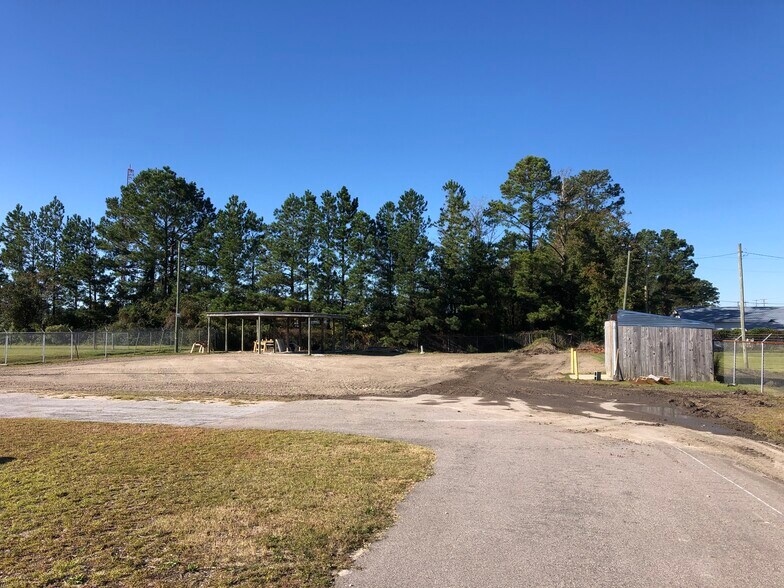 More Photos Of 110 Enterprise Rd, Jacksonville Land For Lease