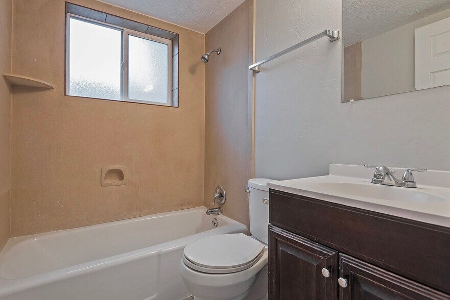 More Photos Of 828 S 500 E, Salt Lake City Apartments For Sale