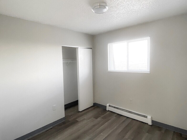 More Photos Of 730 Mather St, Brighton Apartments For Sale