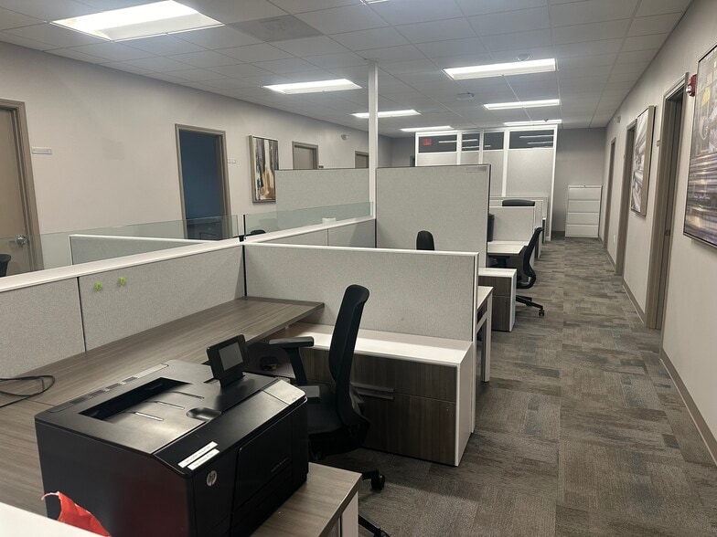 More Photos Of 1131 Northpoint Blvd, Blythewood Industrial For Lease