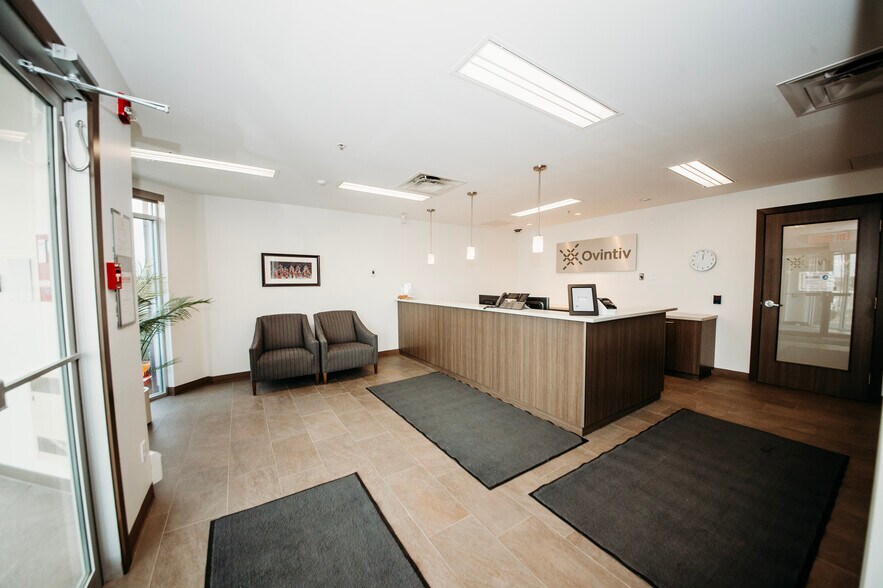 More Photos Of 37 Vic Turner Airport Rd, Dawson Creek Office For Sale