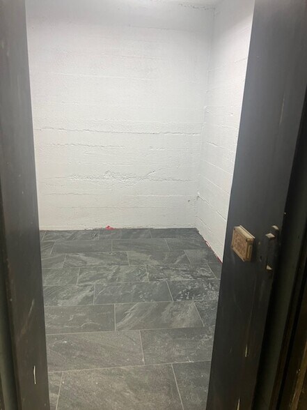 More Photos Of 146 Main St, Pepperell General Retail For Sale